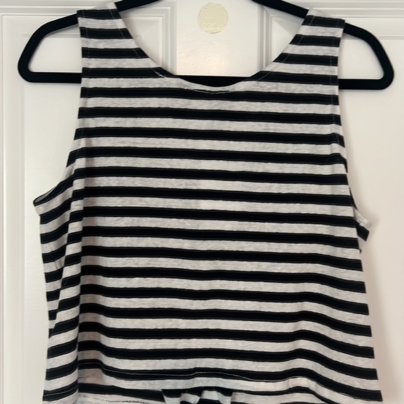 Quiksilver tie-front Tank - Picture 4 of 5